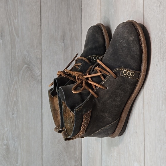 Born Women Temple Ankle Leather Boots shoes sz 8 - Picture 2 of 12